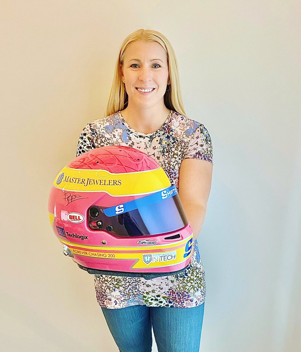 PippaMann's tweet photo. Thank you @BellRacingHQ for the new @indy8hour helmet! Those @BellTechlogix and @IndyWomenInTech logos look good on there! 💪🏻

#Indy8Hour #BellAthlete #IWiT #JoinBellGoFast #ShiftUpNow #BevauseRaceCar https://t.co/tQcauPhm6f