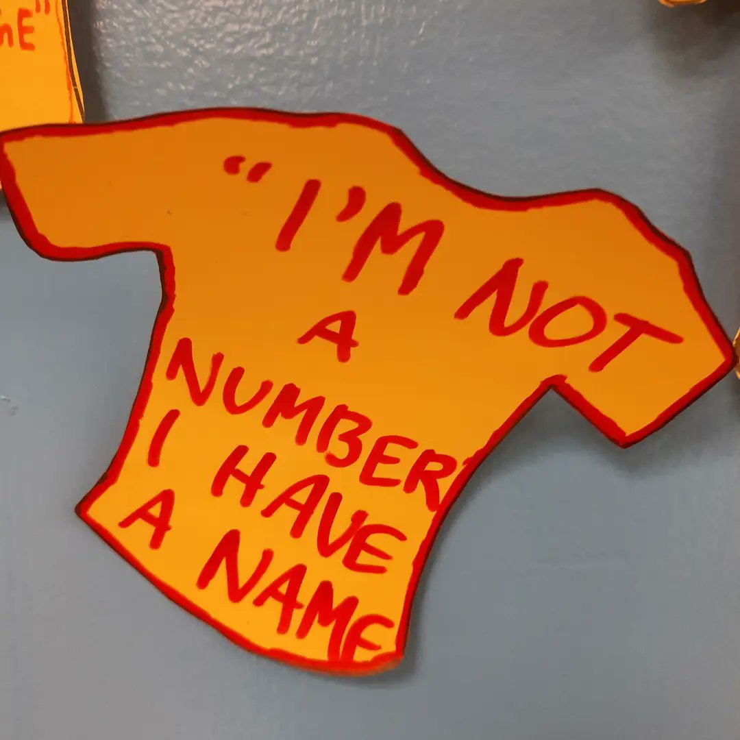 MarshallSaidIt's tweet photo. Don't write off today's youth as uncaring and detached

So proud of students at #Woburn Collegiate responding to the Day of #truth and #reconcilation 

#truthandreconciliation #everychildmatters @UIEC_Tdsb 

1/2 https://t.co/cESOXQe5zE