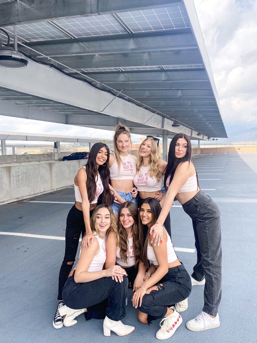 All we need is Mr. Heartthrob!!❤️‍🔥❤️‍🔥Our sisters are SO HAPPY that our favorite time of the year is back. We loved kicking off the week getting to know our nominees, and participating in today’s capture the Ivy! We hope to raise awareness for women’s heart health!! 😍 #naualphaphi