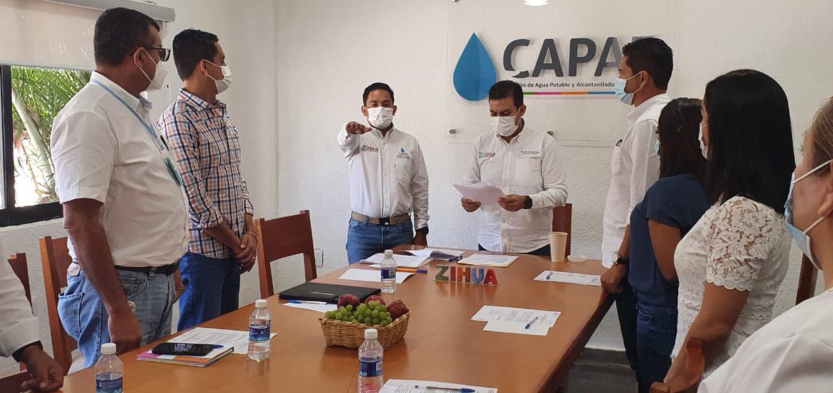 LFSalasR's tweet photo. Agradezco la confianza que nuevamente en mi se confiere para dar continuidad a la mejora de la #CAPAZ; administración sostenible gracias al esfuerzo, y trabajo del gran #EquipoCAPAZ; seguiremos trabajando para tener ese organismo que la#CiudadDeTodos merece.
#AvanzamosJuntos https://t.co/aMvILRRX4U