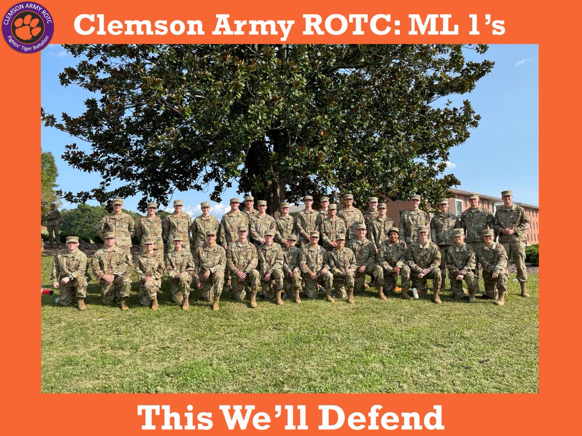 ArmyROTC's tweet photo. 📸 .... this one's for the yearbook! Almost all our programs are #backtoschool and we're so 😄 to see everyone on campus! @ClemsonUniv #ArmyROTC Fightin' Tigers are all smiles too!
#RuckSacktoBackPack🎒
#BackToSchoolPhotos
@4thBdeArmyROTC | @CG_ArmyROTC https://t.co/KRYnjmBpdg