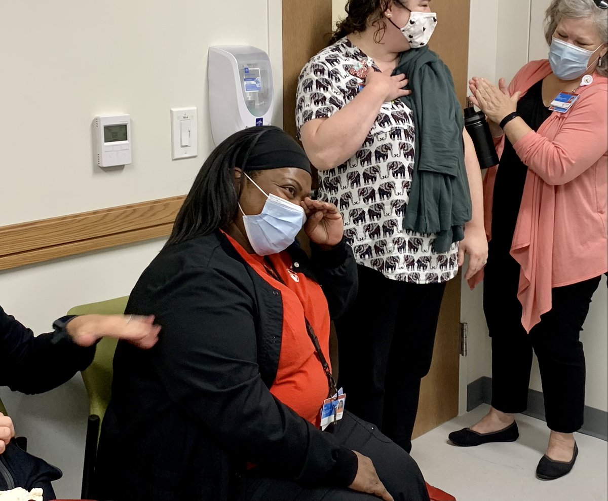 ShrinersOhio's tweet photo. Tears of joy from our Spirit of Caring Award recipient Twan Gipp! This is our premier recognition of exceptional employee contributions towards fulfilling our mission. Twan is a reassuring presence, comforting patients before and after surgery. Congrats Twan! ❤️ #SpiritofCaring https://t.co/gss2NLjuRi
