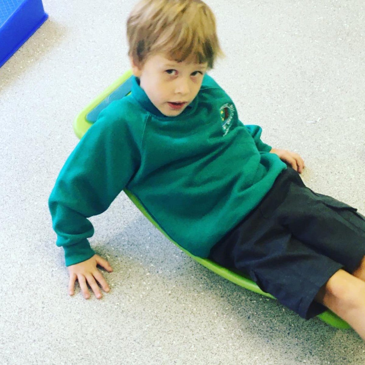 Springwood_Prm's tweet image. We are enjoying playing with our new sensory toys in #springbase1 #springhealthandwellbeing