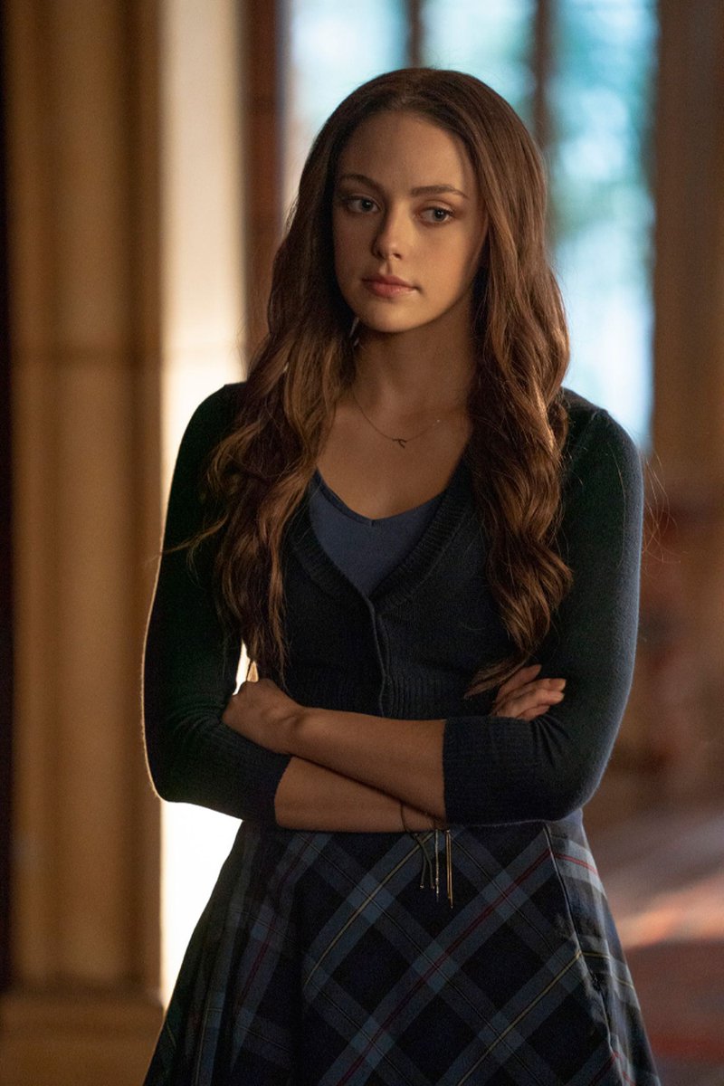 Simran2402's tweet photo. #S3E06 #ToWhomItMayConcern/#AnUnbekannt #Season3 #Legacies #Sixx #GermanTVChannel #tonight @cwlegacies #DanielleRoseRussell @BryantmKaylee #DemetriusBridges @bandekoot @sixxTV ๐๐ซ๐๐๐๐ฉโโค๏ธโ๐จ๐๐
๐ต๐๐ง๐ฉธ๐งโจ๐ฎ๐ฏ๐๐บ๐๐ด๐ก๏ธโฐ๏ธ๐ฆ๐ช๐ซ๐๐ช๐ซ๐๐ฃ๐ญ๐จโ๐ฉโ๐งโ๐ง๐๐ฅ๐ฆน๐ฃ๐ง๐ฌ๐ฅ๐ฅ๐ฟ๐บ๐ฉ๐ช๐ท๐๐ https://t.co/l7DYroKVCj