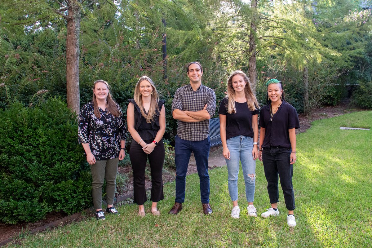 HuetLab's tweet photo. Please RT📢! Come join our young and growing team (https://t.co/b5cVC9NMFU) located in the @CTEGD. We are looking for a postdoc to work on the unique organellar biology of Toxoplasma gondii! 🔬🥼🧫🦠 
More details here:  https://t.co/yKsHQGfi8E https://t.co/CNVhCU8jPu