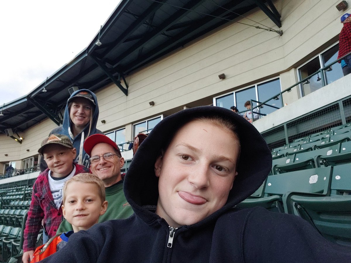 Jeffrey Hand tweet media