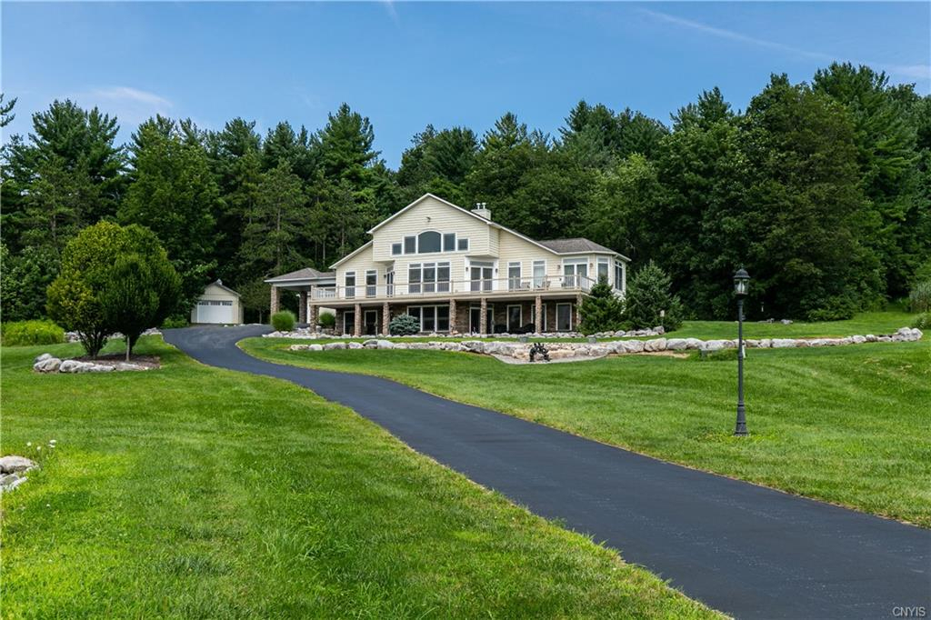 on Twitter "Pompey, New York 1,200,000 USD