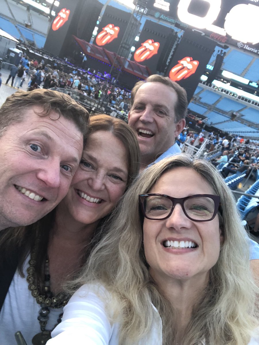 mikeontheclock's tweet image. Rolling Stones for my B-Day thanks Schleunes!!