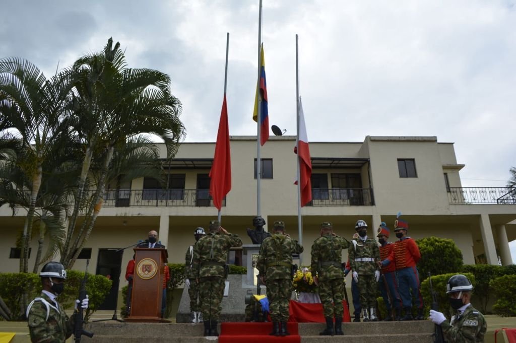 CAPITAN WILLIAM ARANGO EJC (WillamArango) Twitter