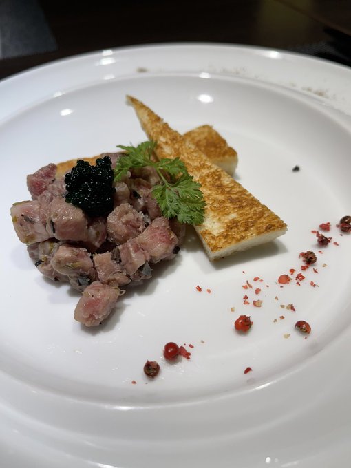 4 pic. 池袋 鉄板焼き Sublimeさんで、お肉?
A5ランクの絶品お肉❤️女子会
デートにも最高かも??
https://t.co/4XBpuT2q2Z https://t.co/59NHy