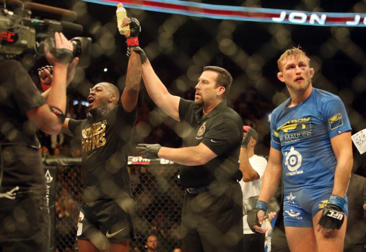 ScoringSenate.com - best alternative right now to get close to new judging system in MMA: experts-based, real-time, &amp; large-panel of former and active UFC fighters. Frank Trigg, Matt Brown, Mickey Gall, Heather Jo Clark, Yves Edwards, Ian McCall + more are on the platform.