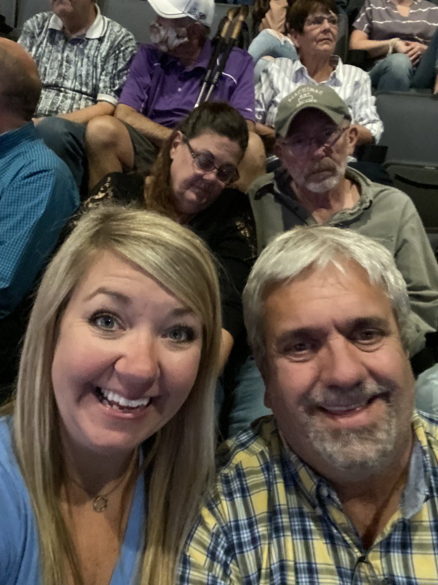 RachelsLife_'s tweet photo. Hey #bsgrandrapids from the upper bowl! https://t.co/KWs1psO4Ja