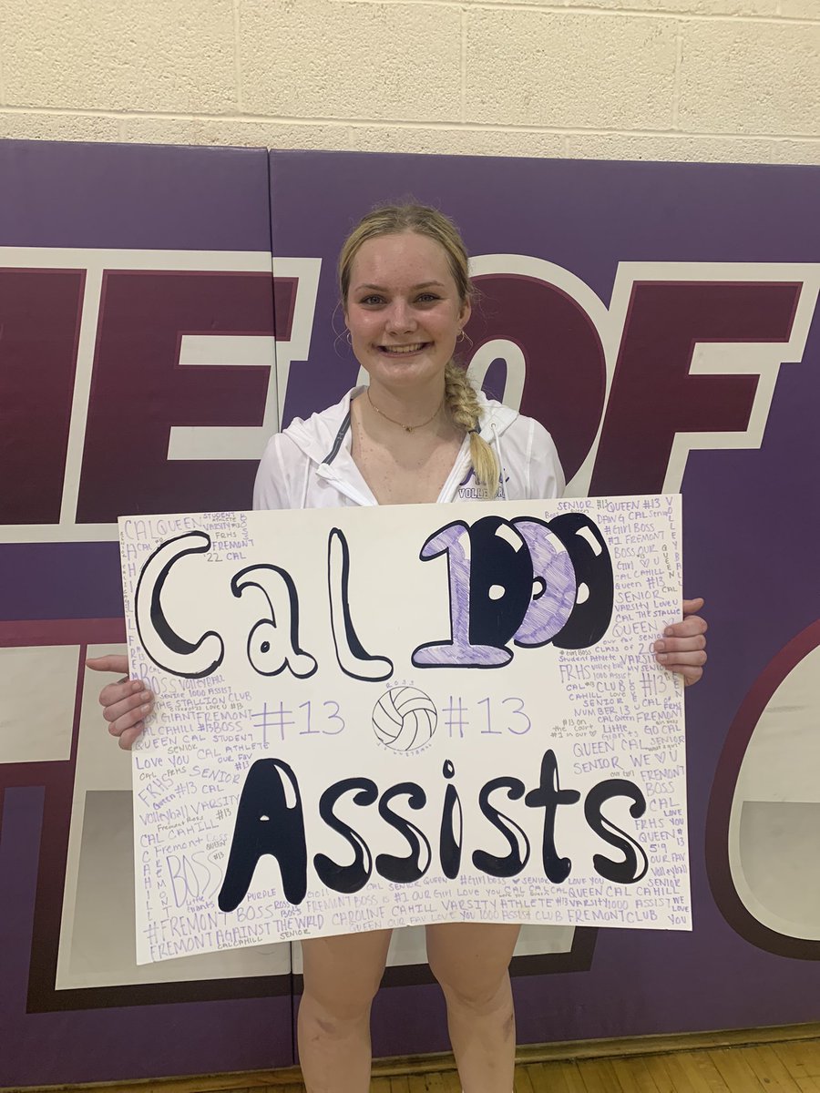 In tonight’s 3 set victory over Toledo Whitmer, senior Caroline Cahill recorded her 1000th assist.  The lady giants return to action this Saturday against Edison.