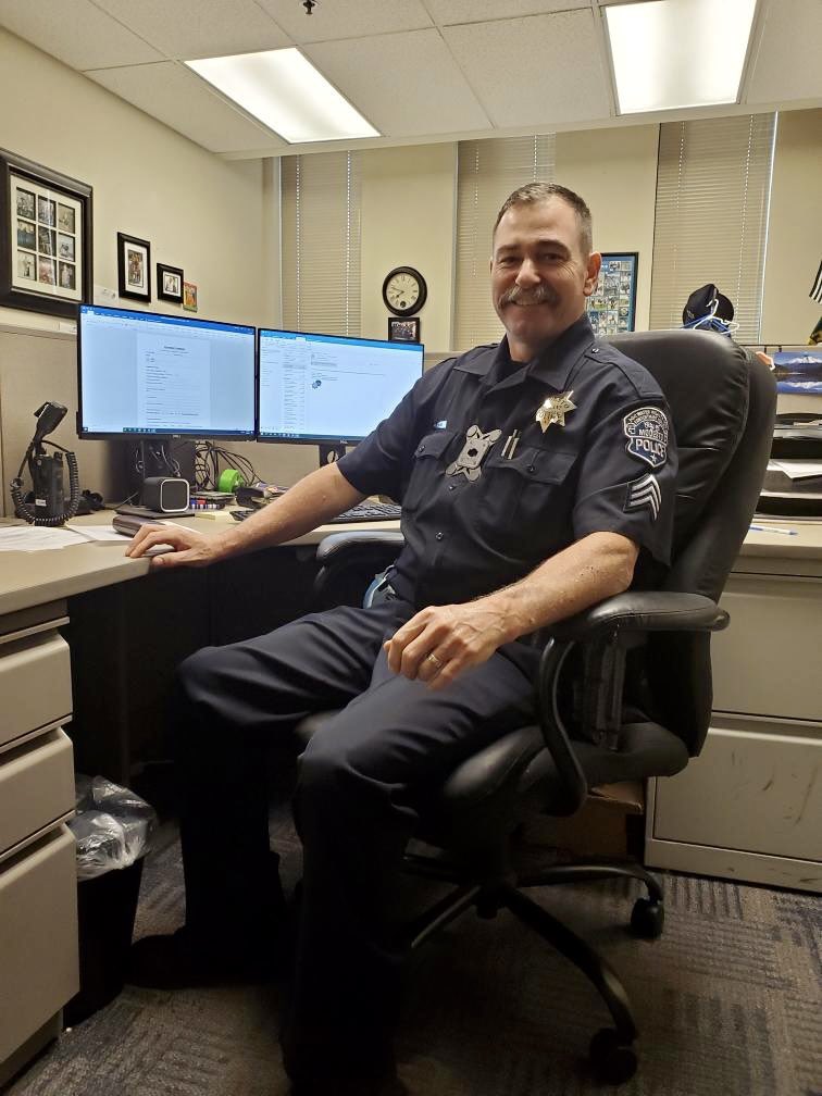 ModestoPolice's tweet photo. After 27 years of service with MPD, Sergeant Mitch Paine is retiring. 

Thank you for your dedication to MPD and to the City of Modesto! 💙

We wish you a wonderful retirement. 

Congratulations! 🎉🎉🎉 https://t.co/SocqBrd6eF