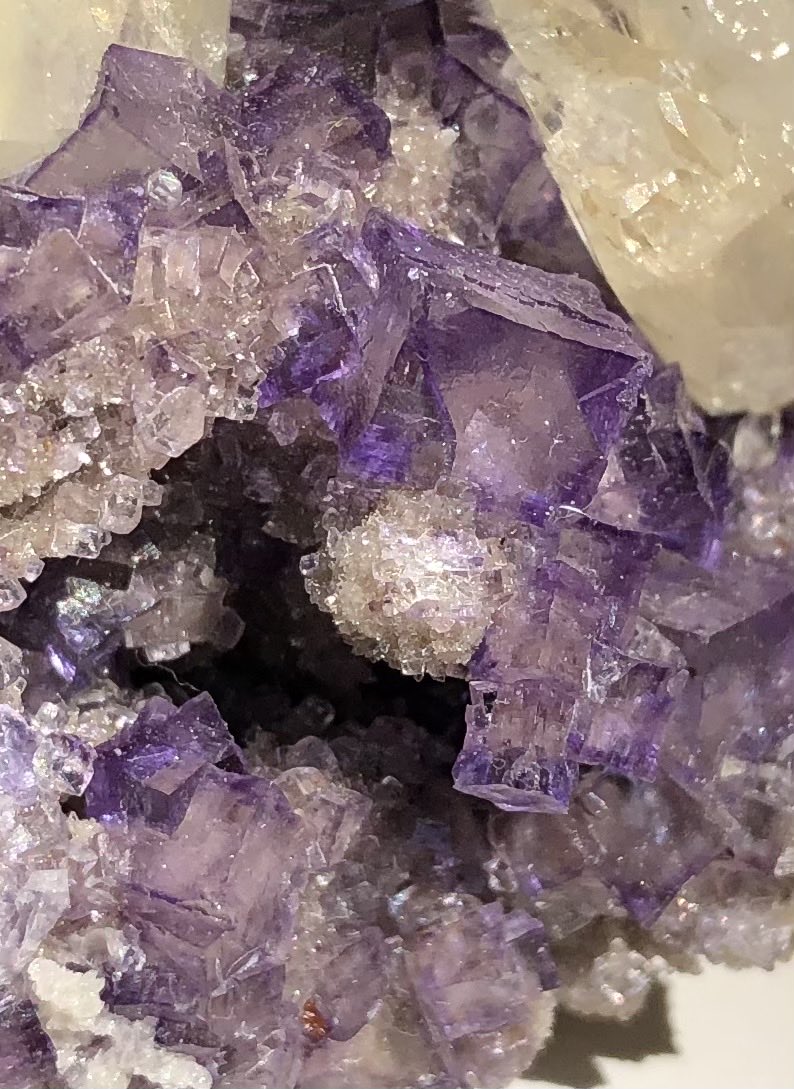 <a href="/MineralCup/">Mineral Cup #MinCup</a> Renaissance man/woman. Well-rounded in talents, knowledge, style, beauty. #Fluorite IS the #RenaissanceMineral--undeniable beauty but paired with workhorse, utilitarian talents. #NotJustAWatermelon #TeamFluorite #VoteFluorite