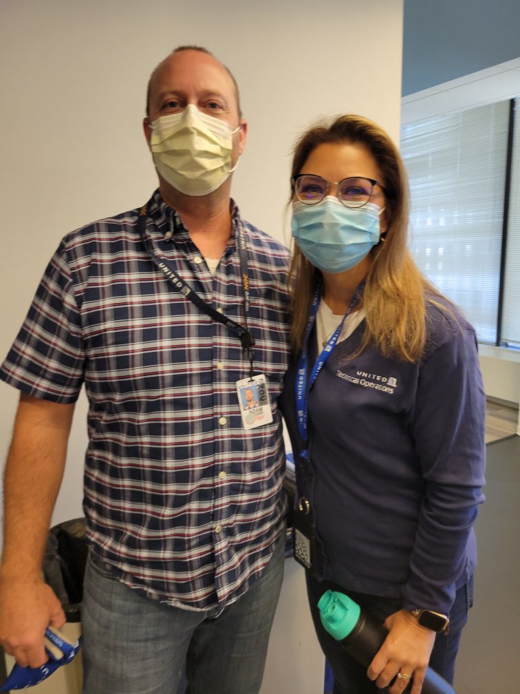 KKira312's tweet photo. It’s so great to finally see people in the office! We always had so much fun when we were cube neighbors.  We still have fun. We can’t help it, we’re fun people. 🤪 #beingunited @weareunited #united #funpeople #officelife #fun #techops #unitedtechops #People #searstower #chicago https://t.co/qV4Y7LfQh8