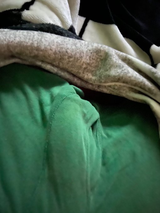 You wanna peel this banana don&rsquo;t you? 🍌 https://t.co/tkz5YmHQGG<a href="/tag/bounceonpogo"class="tags"><span>#bounceonpogo</span></a>