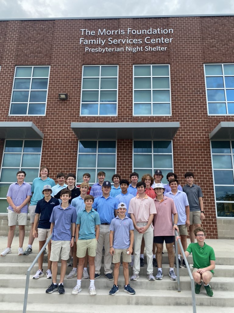 PTFBaseball's tweet photo. Our team had a great opportunity to volunteer at the Presbyterian night shelter tonight. We are thankful to be able to serve our community! #PTF  @PTFSaints_ATH https://t.co/PDpvWvTcpe