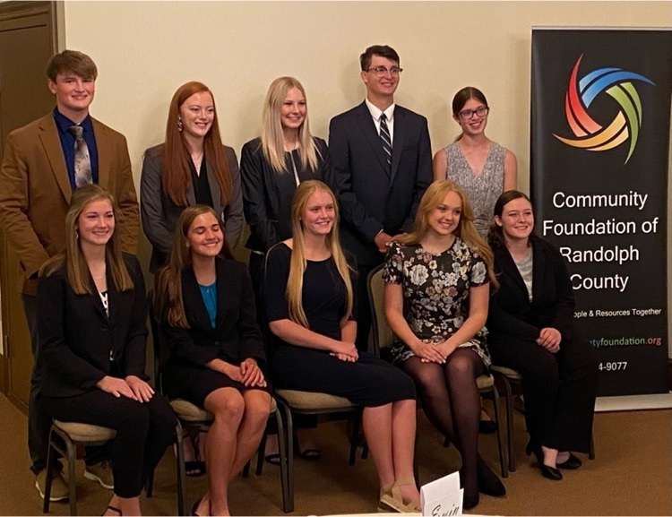 WinchesterComm1's tweet photo. Congratulations to Jill Dotson, Kim Dirksen, Zoe Whitehead, and Brooke Erwin on representing WCHS tonight at the Lilly Endowment Top Ten Banquet! https://t.co/S2UMZHf3C2