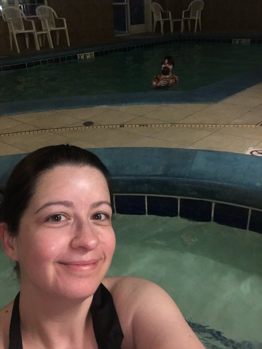AngelaS_writer's tweet photo. #vacay #writingpoolside #amwriting #inspired #sometimesyouneedrelaxation #towrite #writer #screenwriter #writing #muchneeded #funwriting #lovetowrite #passion #PassionPurposeProductivity #write https://t.co/3OkSqx459p