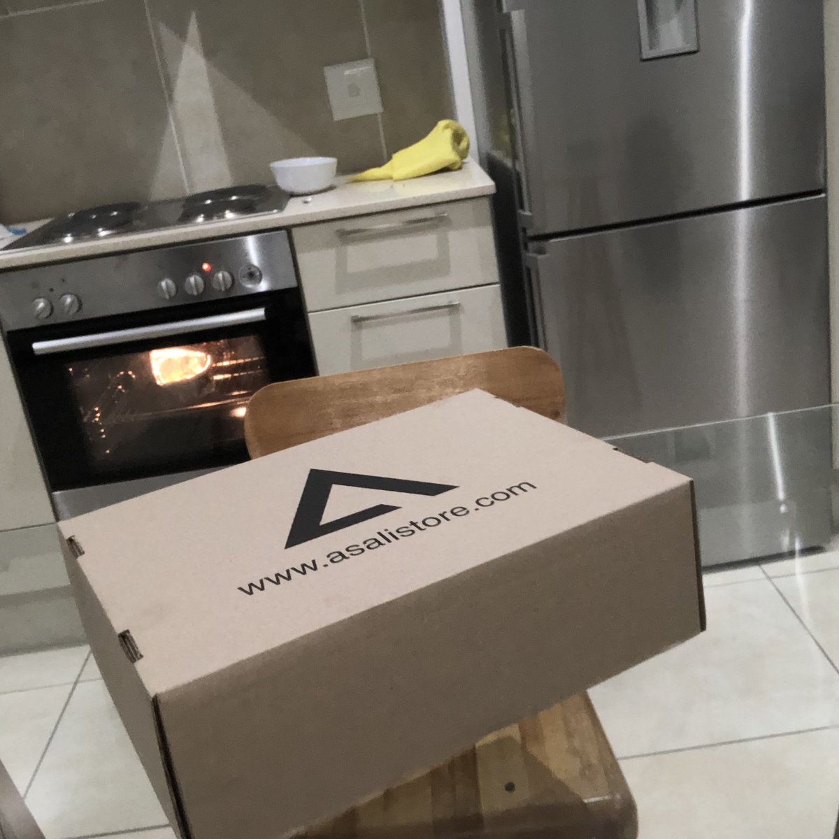 AsaliStore_ZA's tweet photo. Why leave your house today, run your errands from the comfort of your bed 🌧 Order all your grocery and home essentials on our online store and we will deliver in 2hrs anywhere in Johannesburg, townships included. #kasieconomy #food #delivery #BlackOwned #fooddelivery #meat #rain https://t.co/Q4wbQ09AkH