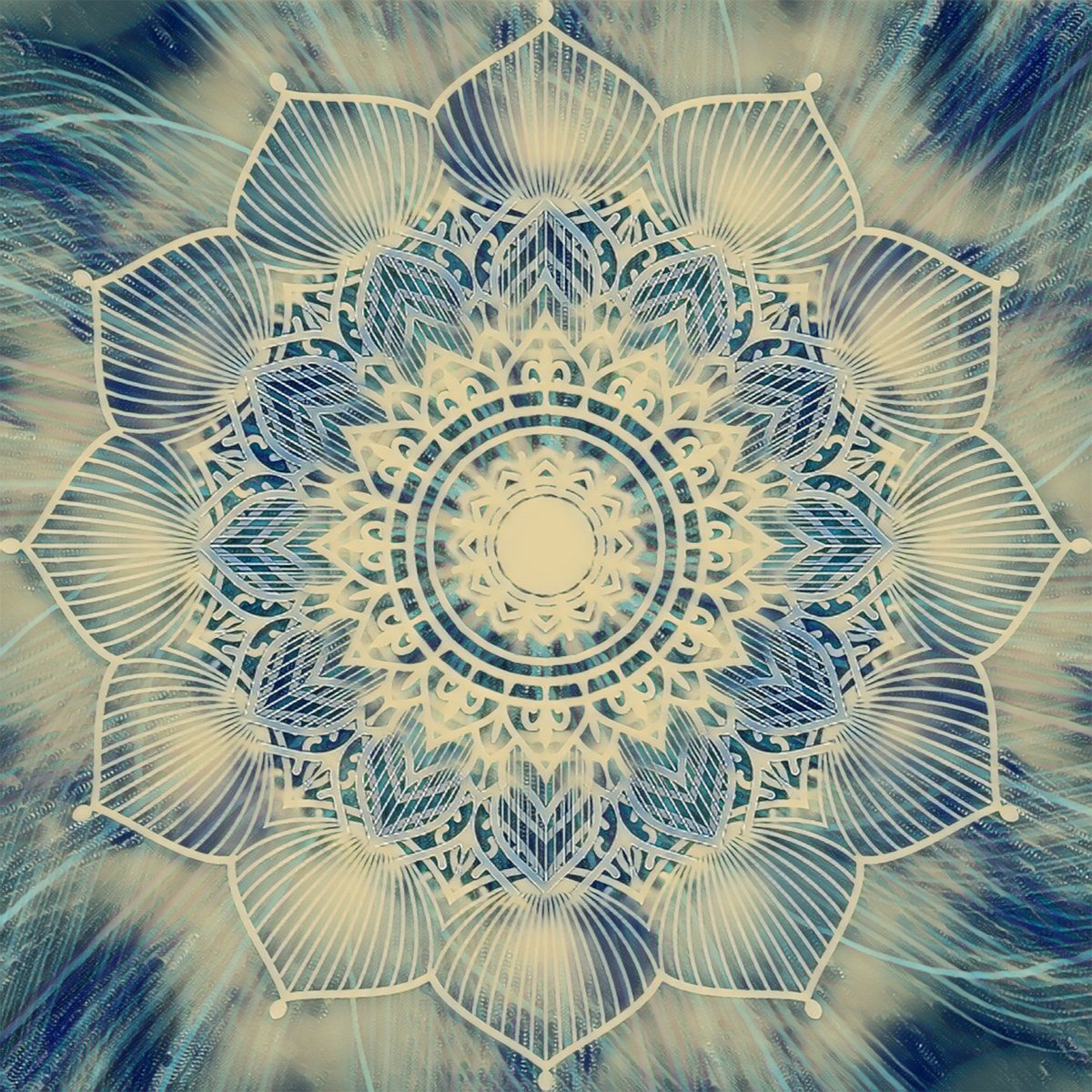 KundalaNFT's tweet photo. @Crypt0Warr10r @ZiggyRay @PtiteAngele @theAngieTaylor @okinmakesart @AbbeyAbstract @DarrenJart @Kat_Jankowski @YuserXyz @EmpressTrash @PeterArt18 @MJuventa You're really great at brightening my day, @_kushart ! Thanks pal 😊 I want to see @Strangecarrots1 @YUKISWORLDS and @CrypticBurger ! https://t.co/QkG1jUvjO7