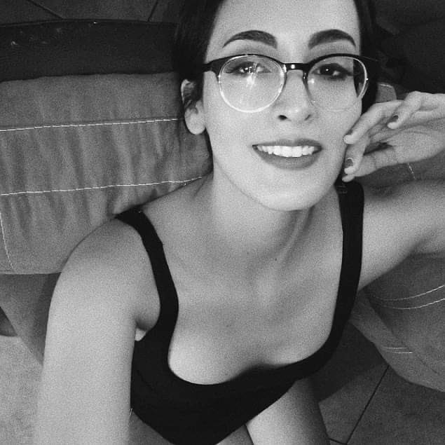 BrendaThalia98's tweet photo. Aún no le encuentro lo divertido a la app. Pero me veo linda en esta foto y supongo esta cool para iniciar aquí a ver qué tal #sexygirl https://t.co/qk3WbuAQDo