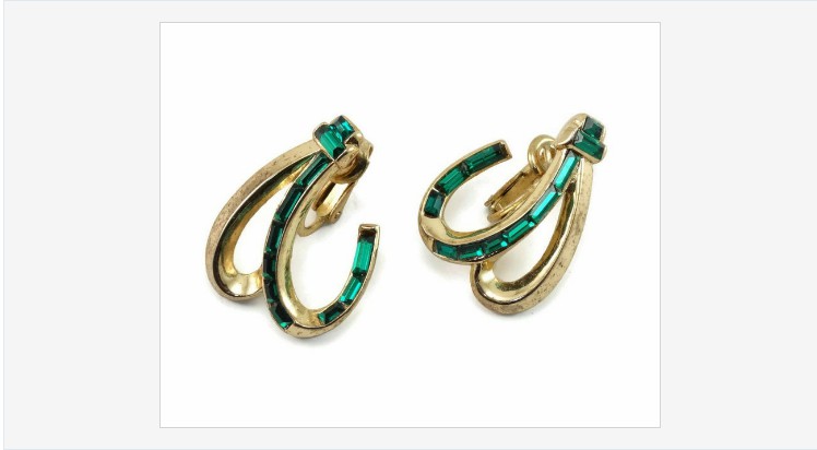 Rhinestonediva's tweet photo. Vintage #TRIFARI #InvisibleSet #EmeraldGreen Jewels Rhinestone #Earrings
https://t.co/KEObi0OMwb
(Tweeted via https://t.co/dIyYpQcNBQ) https://t.co/vNtp4MYAsb