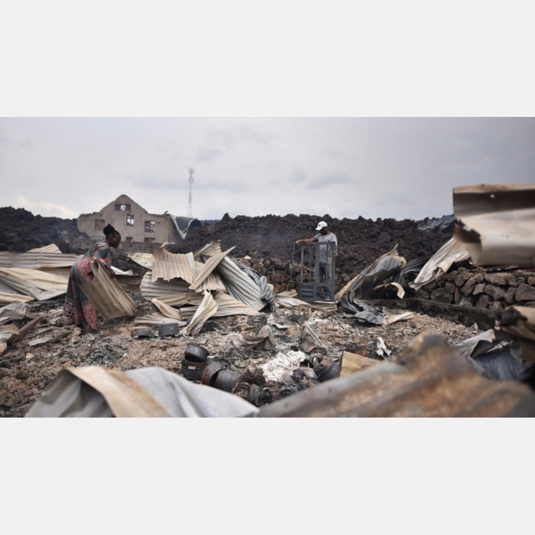 AnneFornier's tweet photo. Several months after the eruption, the damage is still present. 
Let's not forget that surviving an eruption takes time... let's not forget them #buildingriskknowledge #volcanoactive #volcanofoundation https://t.co/Ct2dp35MHf