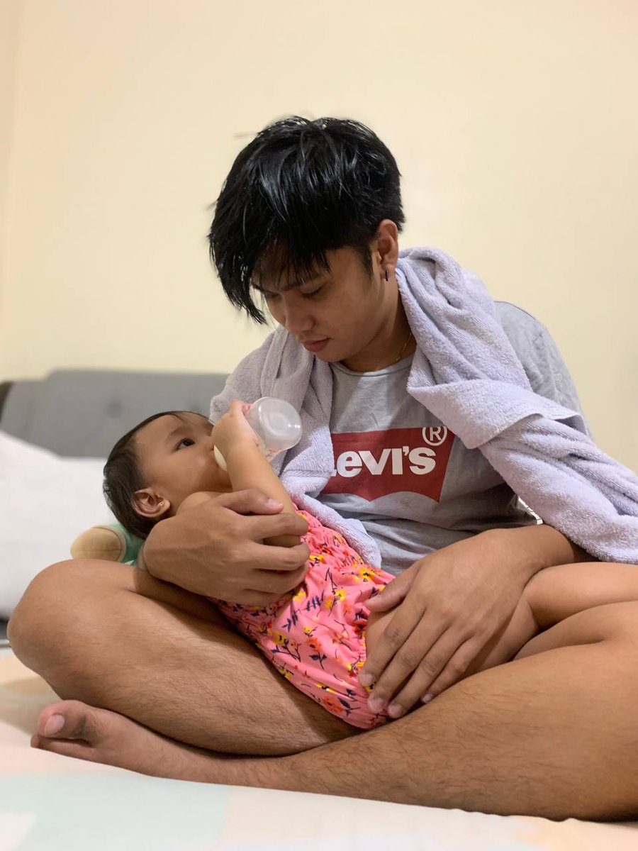 kinagatng7li0ns's tweet photo. kaya ko, kahit wala ang nanay mo. ❤️❤️ #signaldad https://t.co/gmX0gx5NgD