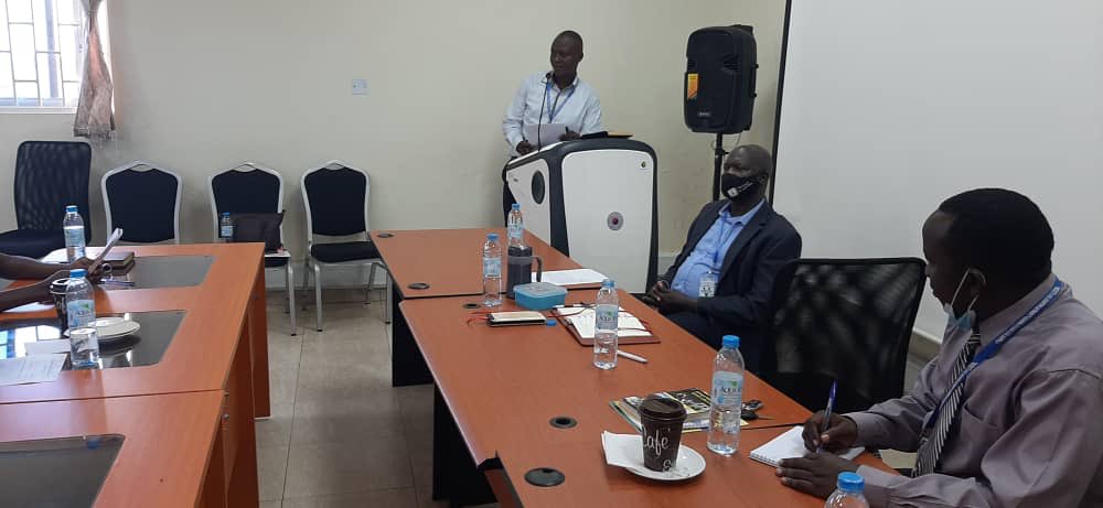 AtgwuUg's tweet photo. Yesterday yet another interesting Day @UgandaCAA as shop stewards resolve to meet the CAA Director General. 
#AmalgamatedTransportWorkersUnion 
@UNATU_ORG @MoWT_Uganda @ITFglobalunion @GenWamala @owere_usher @jhmrkmwanika @AbimaStephen @BIRUNGISHANITA2 @DrByakatonda https://t.co/DYIaa8q0sJ
