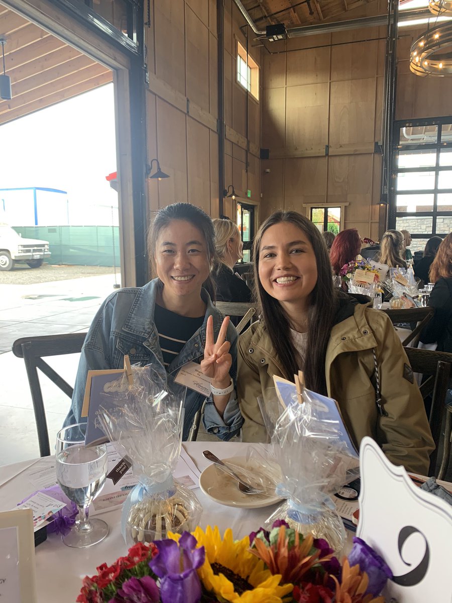 WSUPuyallupREC's tweet photo. Such a great night celebrating with @WSUPuyallupREC grad students at the @puyallupsumner Women in Business event! Proud to be apart of this community of women leaders! https://t.co/OfK8zk8Njn