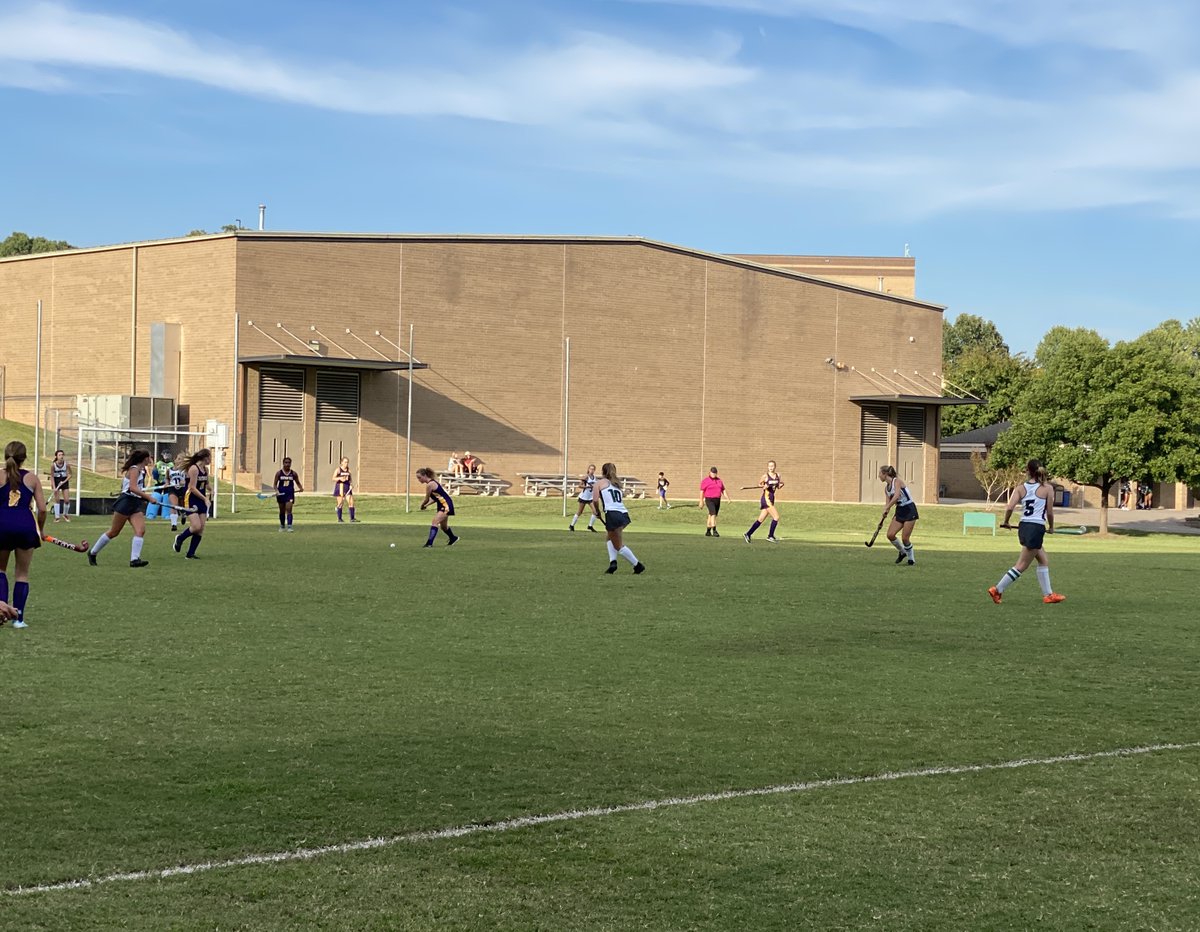 CathyLaDuke's tweet photo. So proud of @TurtleAthletics Field Hockey! Awesome game against @GreensboroDay. Lost 2-1 on a penalty corner for GDS with no time left on the clock .. a heartbreak for the Turtles, but so many good plays today. #playhard #playsmart #playtogether #teamwork #growthegame 🏑🐢💜💛 https://t.co/kOKJnSrGO5