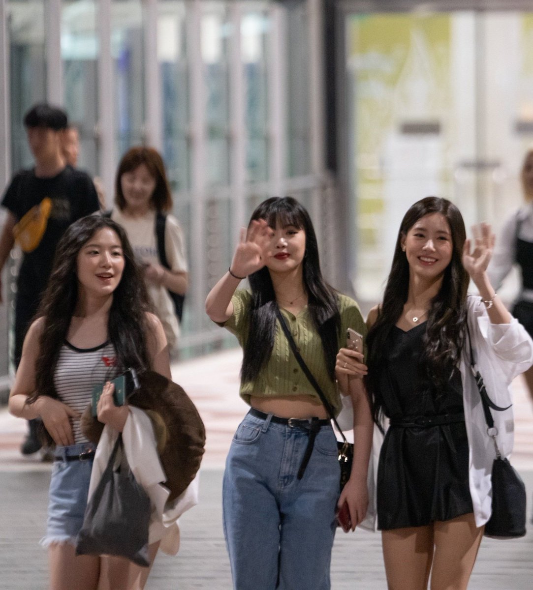 Gidle Old Pics 📸 tweet media