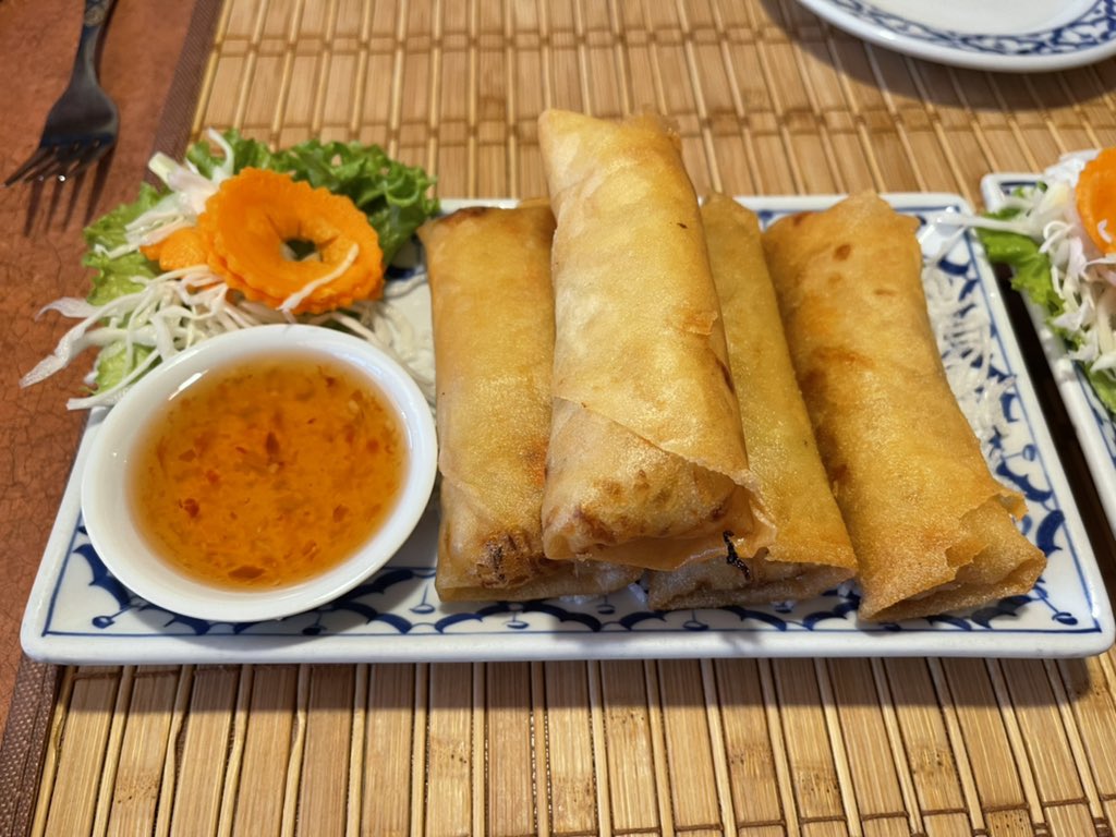 FishHardDave's tweet photo. A tough day of practice desires an exceptional dinner at my favourite Thai restaurant in Cornwall! YUM! #FishCSFL #ThumsKitchen #ThaiFood #CSFLFrannyCup #Yummy #CornwallTourism https://t.co/Csinu7KfBu
