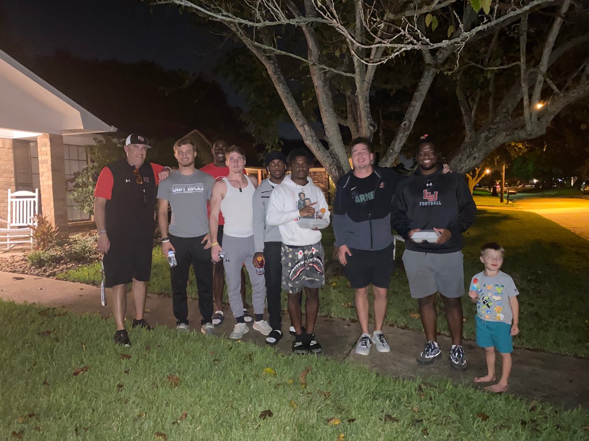 Always a good time when these guys come over for some food and football! My son was pretty excited for the “football boys” to come over! The power of influence of a football player is tremendous! #WeAreLU #RTO

#22RedBirdLane
#ComeFlyWithMe23