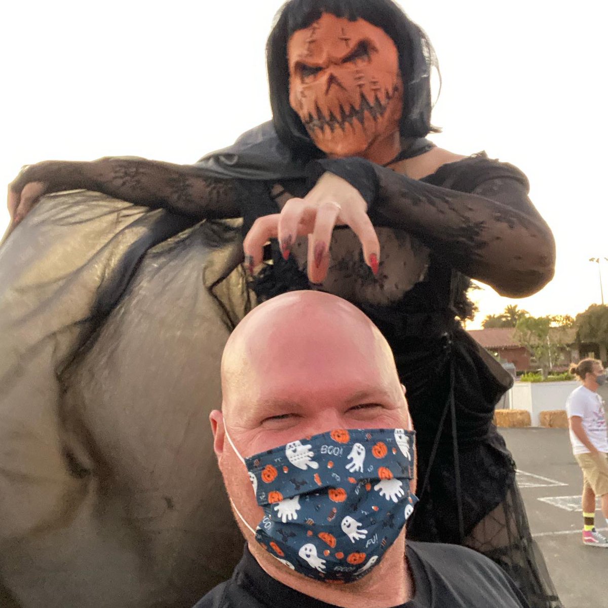 Park_Journey's tweet photo. Tonight we’re at the Ventura County Fear Grounds for their first ever event. We are so excited. #FaceYourFears #FearGrounds #VenturaCountyFearGrounds https://t.co/ILuJM1htXG