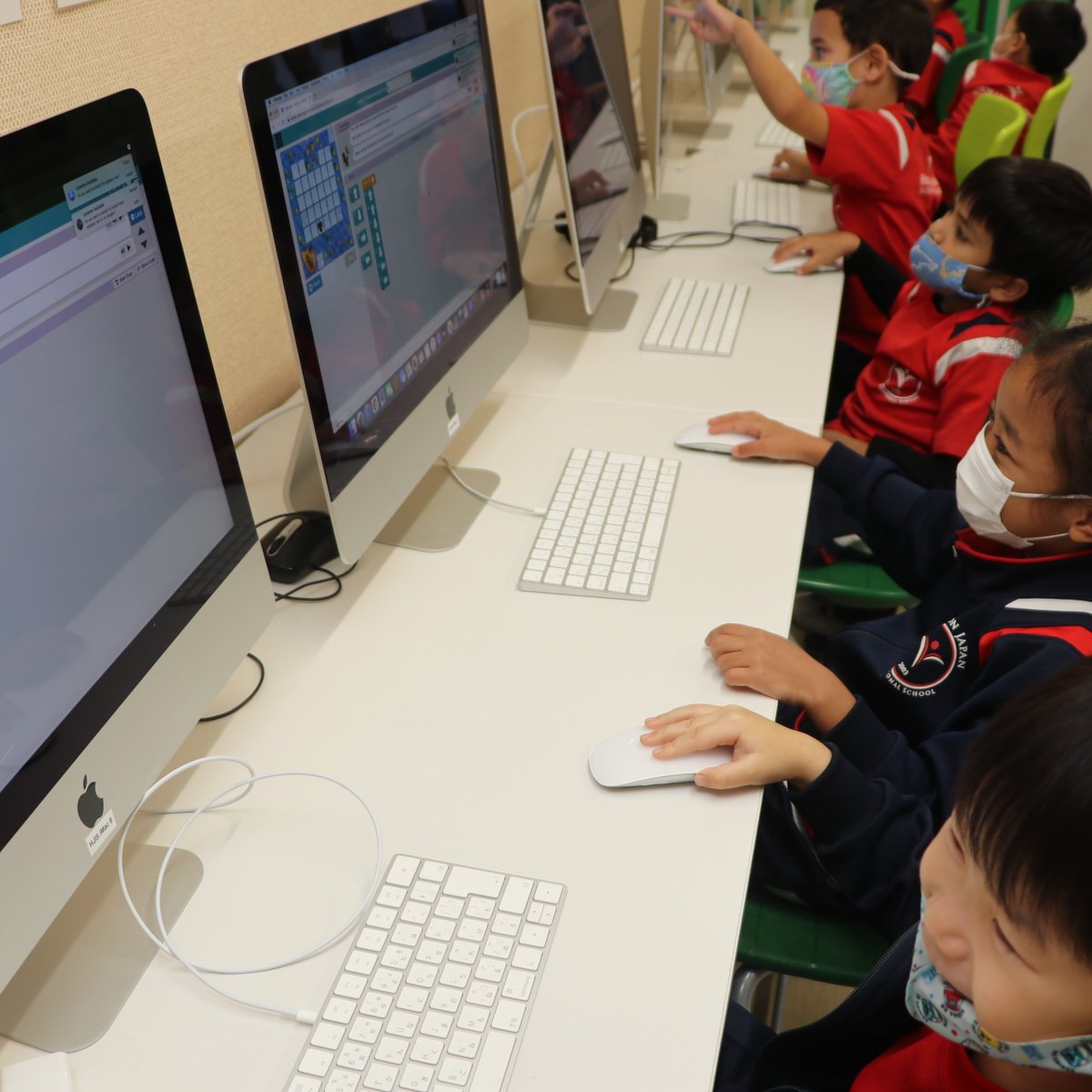 HorizonJapanIS's tweet image. Some of our youngest students in kindergarten enjoyed becoming junior programmers in their weekly Information and Communication Technology (ICT) Class. 👨‍💻 👩‍💻 
#JuniorProgramming #ICT #STEM #KG #PYP #HJISYokohama #InformationTechnology