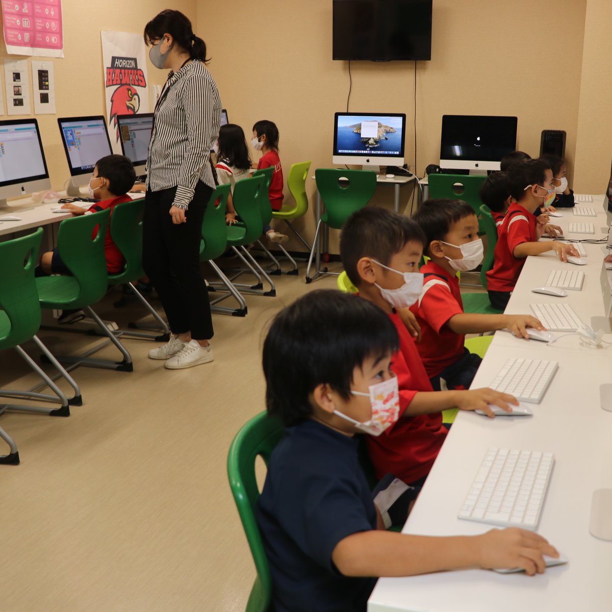 HorizonJapanIS's tweet image. Some of our youngest students in kindergarten enjoyed becoming junior programmers in their weekly Information and Communication Technology (ICT) Class. 👨‍💻 👩‍💻 
#JuniorProgramming #ICT #STEM #KG #PYP #HJISYokohama #InformationTechnology
