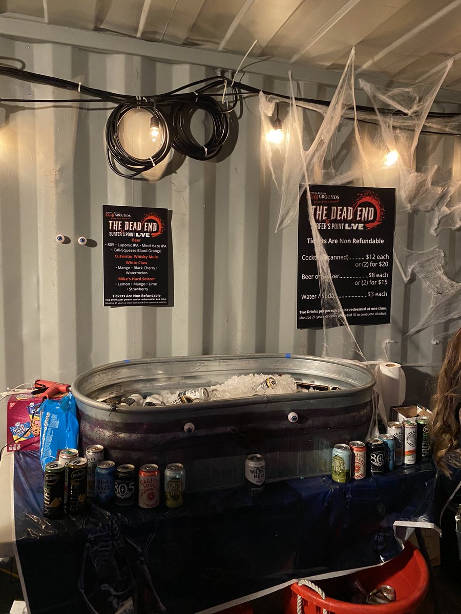 Park_Journey's tweet photo. Ironically enough, the first stop at Ventura County Fear Grounds is The Dead End. Drinks. Food. Photo ops and more. #FaceYourFears #FearGrounds #VenturaCountyFearGrounds https://t.co/g9b9sdAu8f