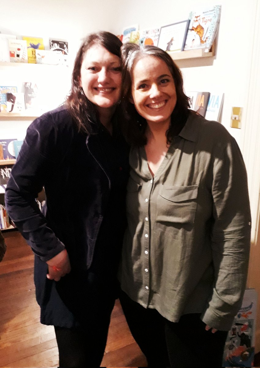 valeriaweise's tweet photo. Vengo de la inauguración de Casa Gerbera en Boedo de la querida Fabiana Nolla Portillo de @GerberaLibros y recuerdo aquella nota en la que nos conocimos. Sus libros inclusivos con tipografía amigable para disléxicos y la belleza de sus libros valen la pena. https://t.co/6rKazqpcRN