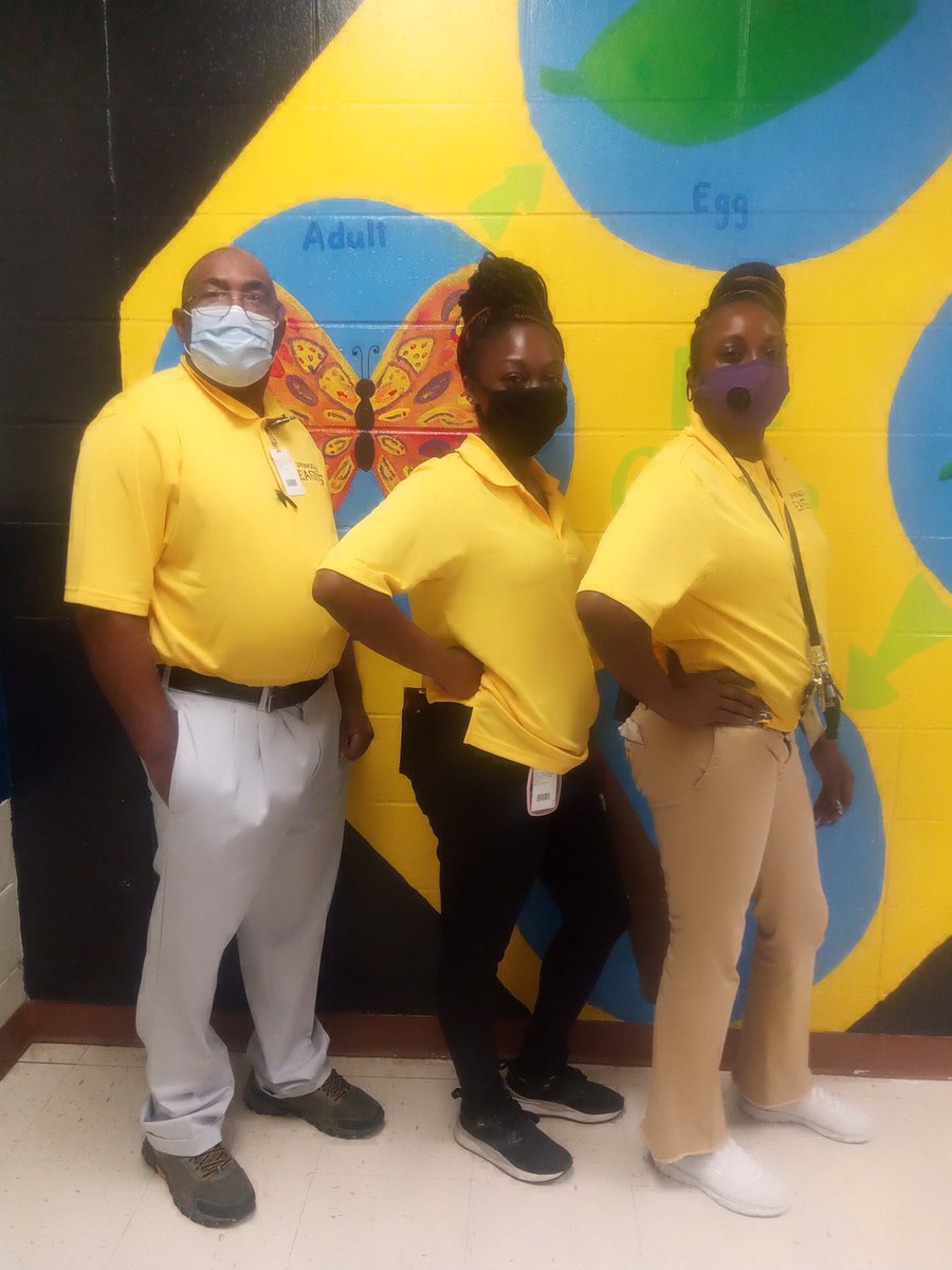 SpringdaleMacon's tweet photo. Springdale’s custodial team members are celebrated and appreciated for all they do to care for our students, educators, and school in small ways and grand ways! Have you thanked them? #LeaderInMeLighthouseSchool #BibbVIP #8Habits #SpringdaLEADS #SpringdaleStrong #MaconLEADers https://t.co/AdhoRN2l92