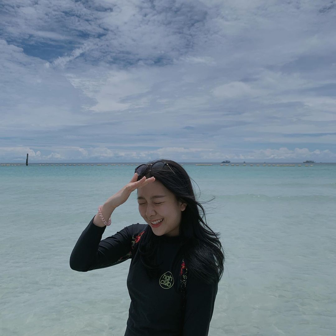 MIUTOON2's tweet photo. เดือนใหม่ ฤดูกาลใหม่ ขอให้เดือนนี้เป็นเดือนที่ดีสำหรับคุณ เต็มไปด้วยความสุขและโอกาสในการเปิด ดูแลเจ้าหญิงหมิวเสมอ ขอให้มีความสุขมากๆ รักคุณเสมอ 🌇🌻🥰✊🏻🙆🏻♀️🤟🏻🤍 #Mew_mn #MEWtoNewChapter https://t.co/4AMStZpiQq