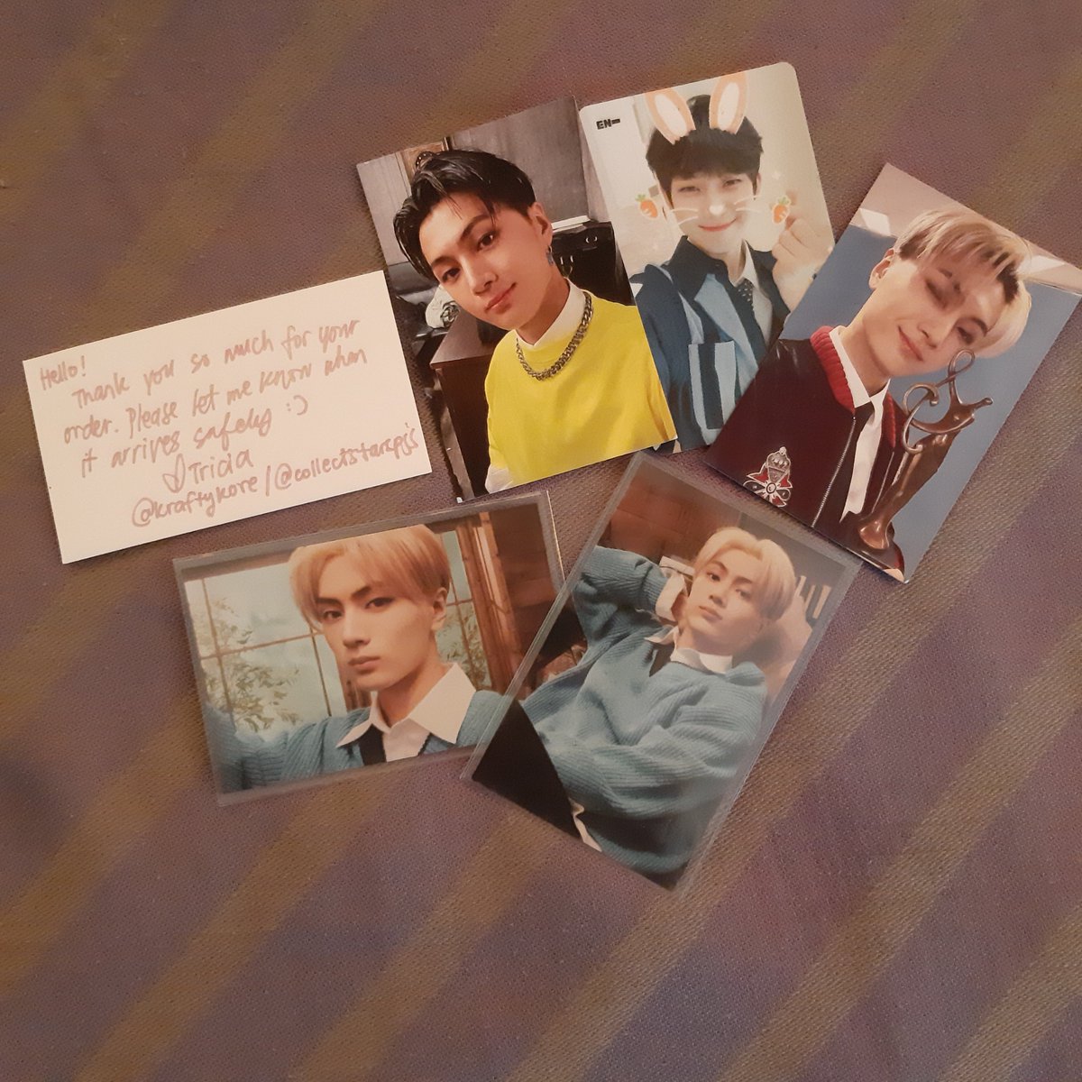 haeilichily's tweet photo. mail day ♡
jay arrived safe & sound 🤍✨ thank you so much for the smooth transaction @collectstarspjs and also for the cutie freebies 💖💖
#cspjs_feedback https://t.co/mbrxeE0AEt