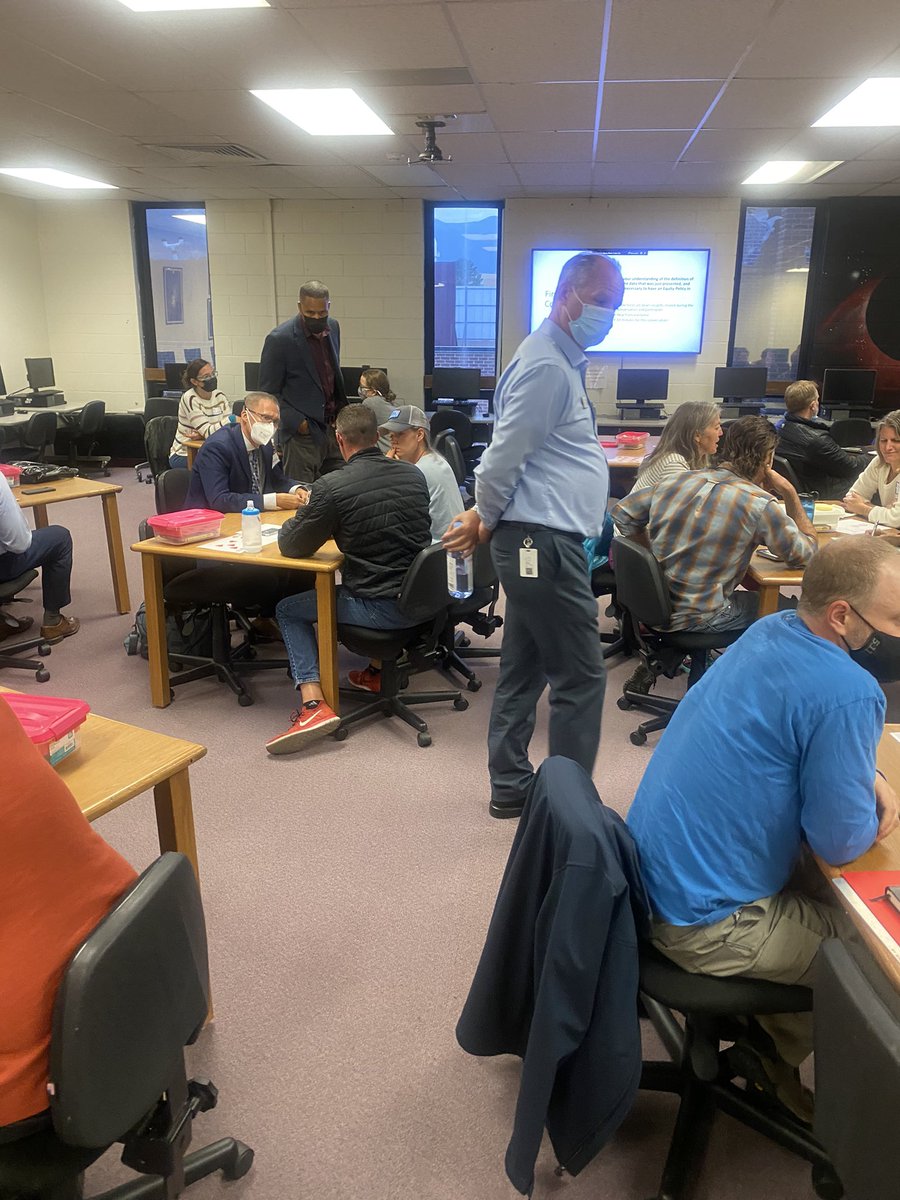 D11Equity4All's tweet photo. Thank you to Our community members who came and engaged in conversations about our equity audit findings. #D11Equity4All https://t.co/gQ7WxuHHQ1