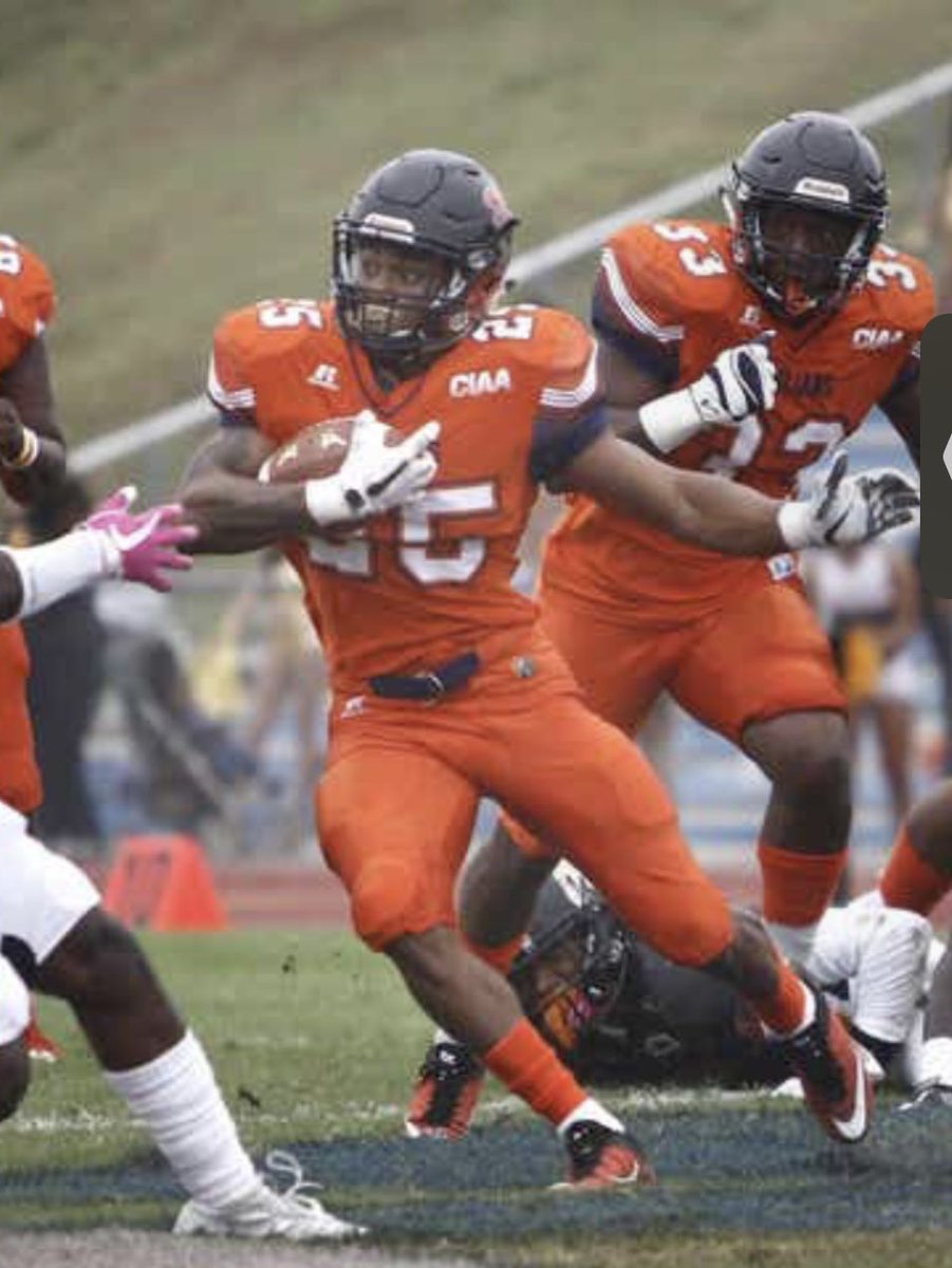 DeontaeRoscoe's tweet photo. Blessed to receive my first offer to Virginia State University and I would like to thank to my coach @andre_twine @DeepCreekFB  for the opportunity #GoTrogans https://t.co/Z0YZ0cl0rv