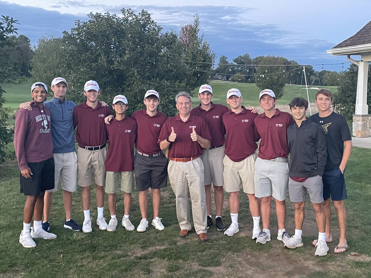 JagNationGV's tweet photo. Congrats to the golf team for a HUGE win over LM and Stoga !! Clinches the first districts birth for the boys ‼️‼️ #districtsbound #bradenrogers https://t.co/MXaouvzPhU