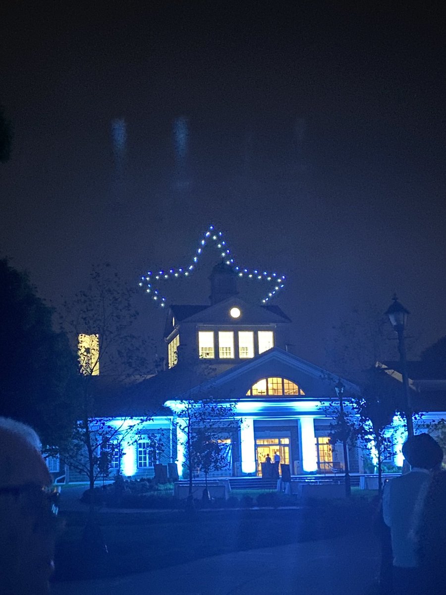 Robyn Lightcap tweet media