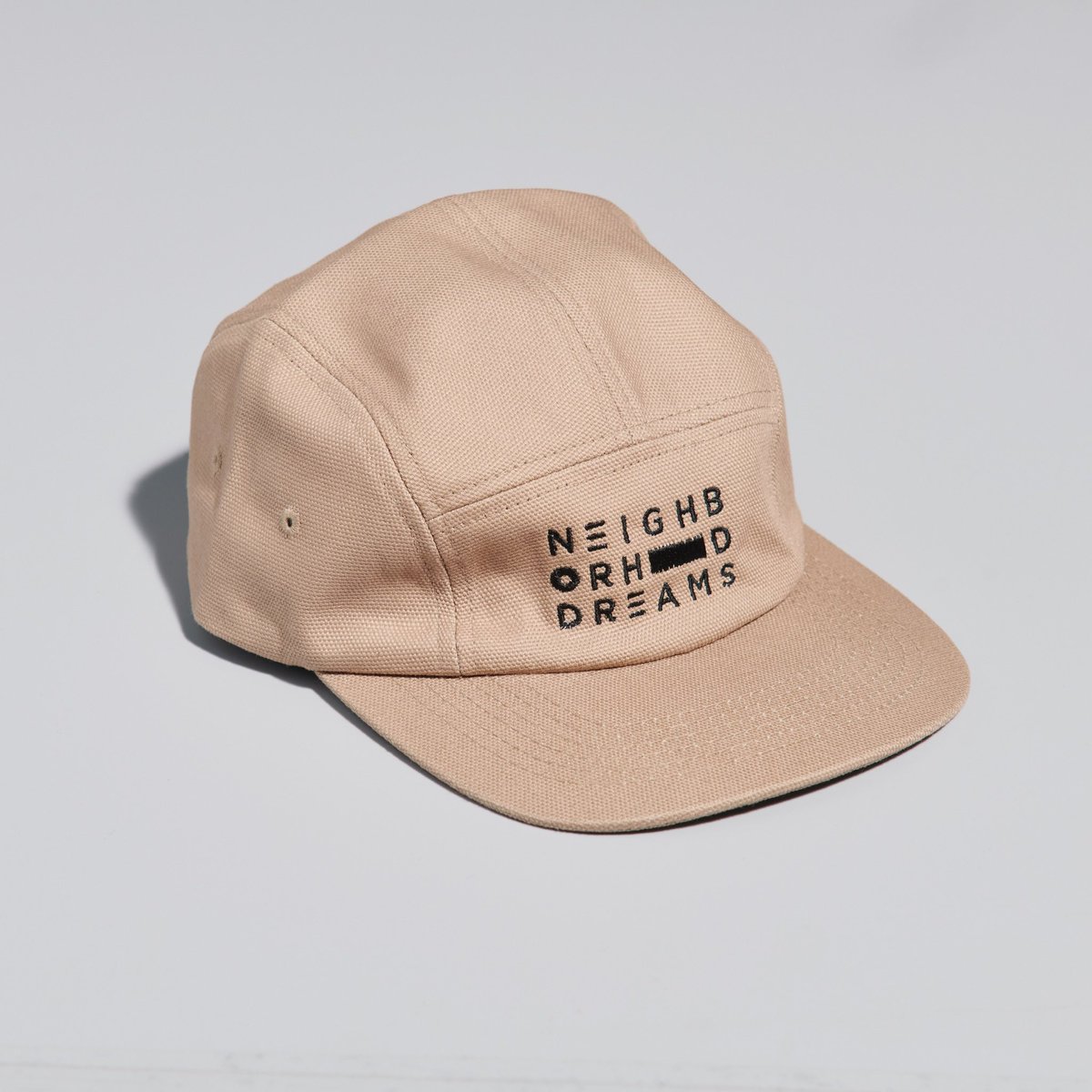 【New Arrival】

「NEIGHBORHOOD DREAMS CAMP CAP」

発売日 : 2021年8月18日
定価 : 3500円（税込）
サイズ : FREE （アジャスター付）

※Official online storeで期間限定でセール価格で販売中です。

商品の購入はこちら↓
108-oneoeight.com/product-page/n…