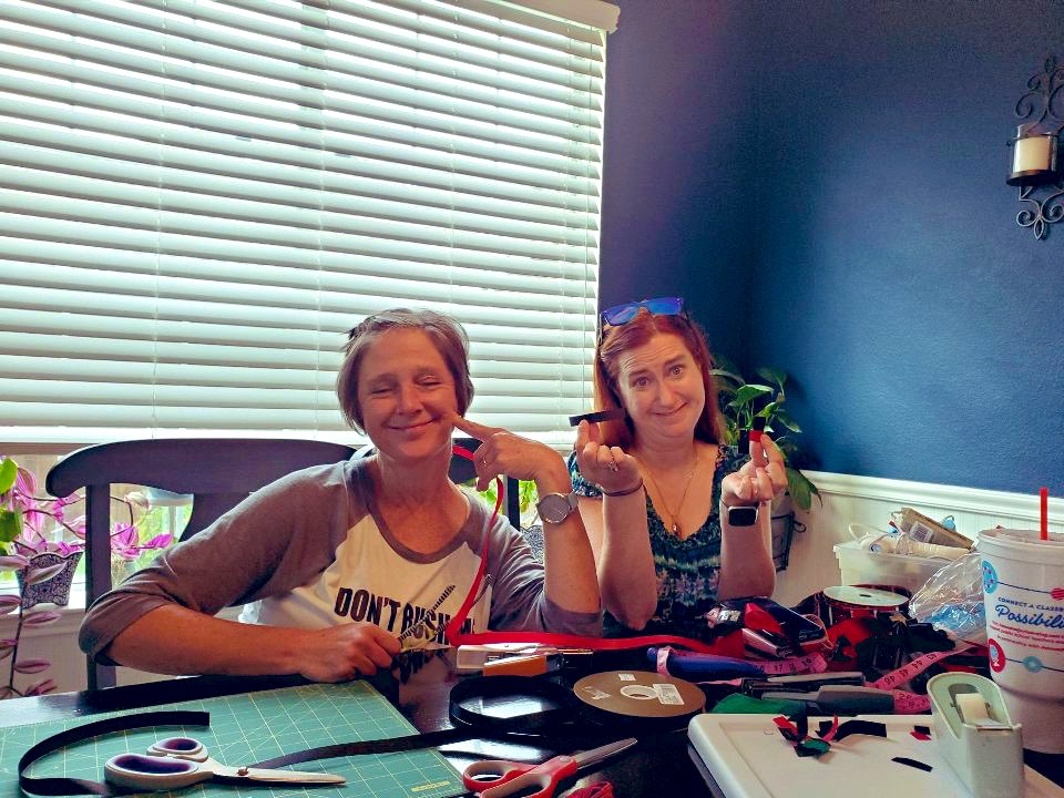 CindyBadon325's tweet photo. I kid you not. Amy and I legit used #geometry in making #hoco2021  mums and garters for #friscoisd special needs high schoolers to support #inclusion .  Gearing up for our last 3 schools of the season! #texasmums #recycling #bestbuddies #partnerspe @frisco_sage https://t.co/EQVEKfo3fY